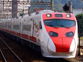 【台鐵普悠瑪號】火車時刻表/座位表及訂票/票價優惠一起看!