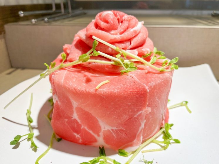 肉多多_生日肉蛋糕