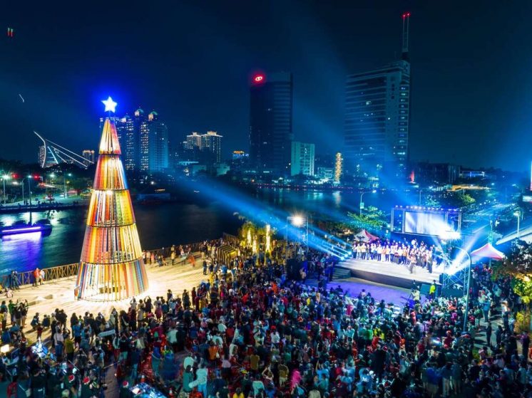 2022台南河樂燈區聖誕樹