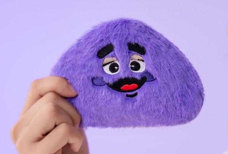 奶昔大哥毛毛包