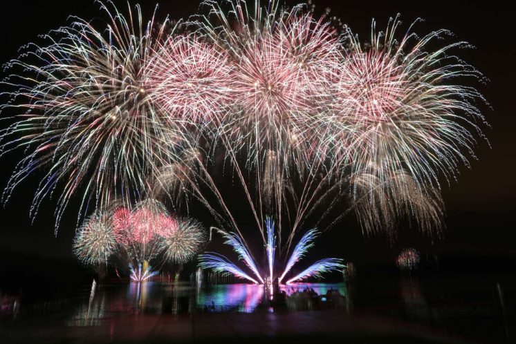 日月潭跨年煙火