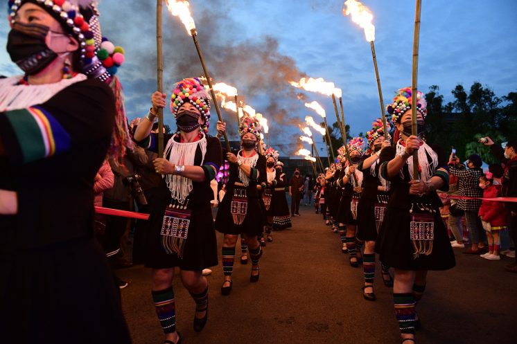 龍岡米干節_火把節