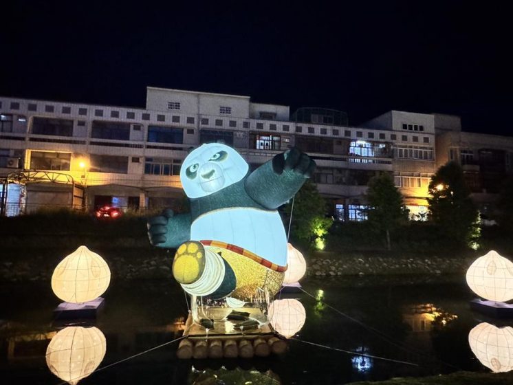 鹿港小鎮光影藝術節燈飾