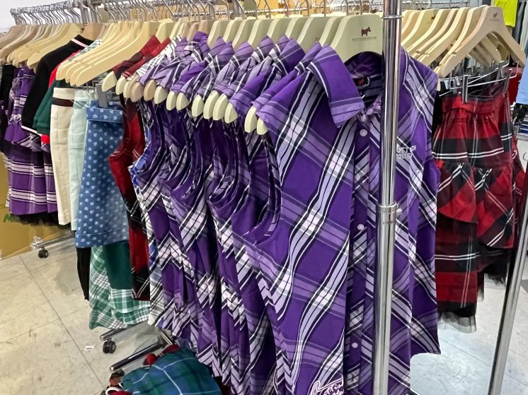 SCOTTISH HOUSE衣服